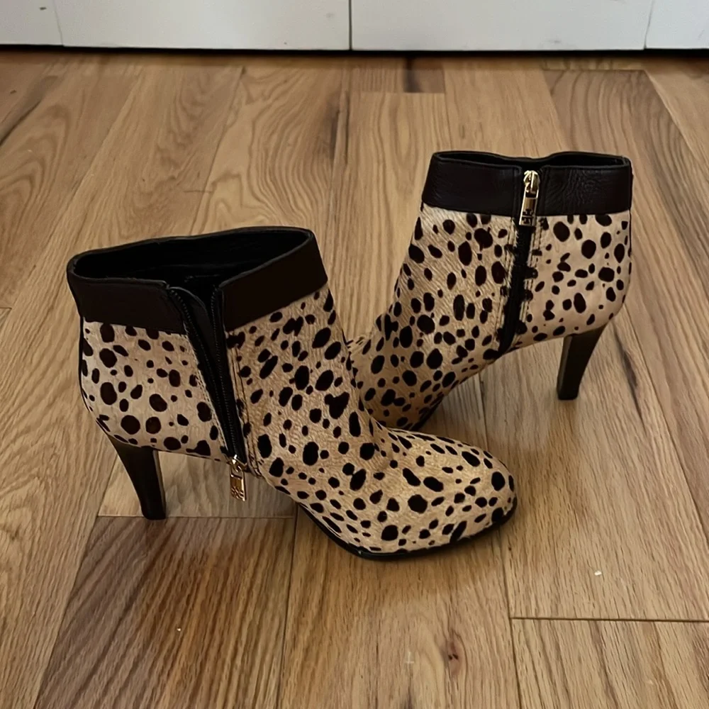New Tory Burch Calf hair cheetah print Priscilla Boots, size 9